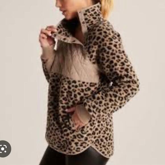 Abercrombie&Fitch Brown Leopard Print Sherpa Pullover Sz.S - Picture 2 of 14